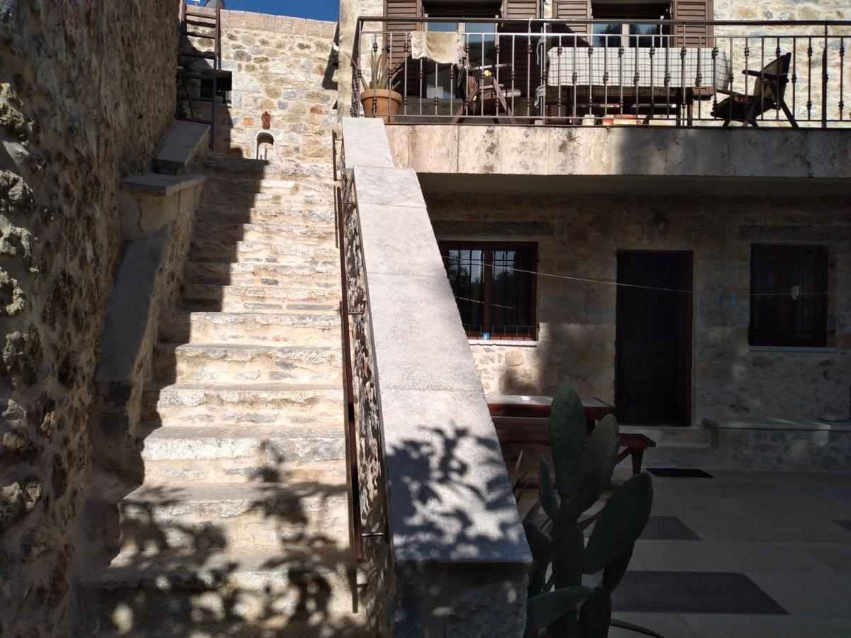 Aspasia House Oitylo Exterior foto